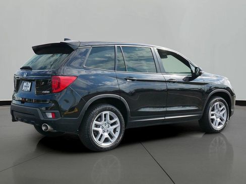 Used 2024 Honda Passport EX-L image 3