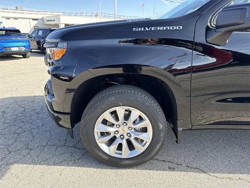 New 2026 Chevrolet Silverado 1500 Custom image 28