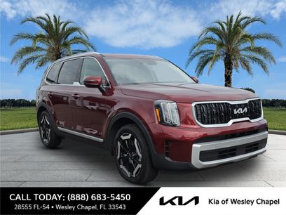 Certified 2024 Kia Telluride EX w/ EX Captain's Chair Package