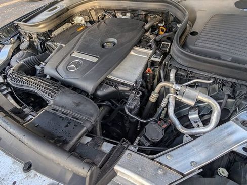 Used 2018 Mercedes-Benz GLC 300 image 20