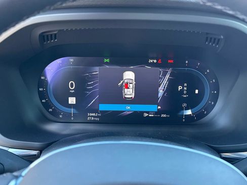 Certified 2025 Volvo XC60 B5 Plus image 29