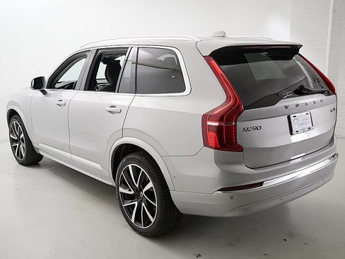 Certified 2023 Volvo XC90 B6 Plus AWD/4WD image 7