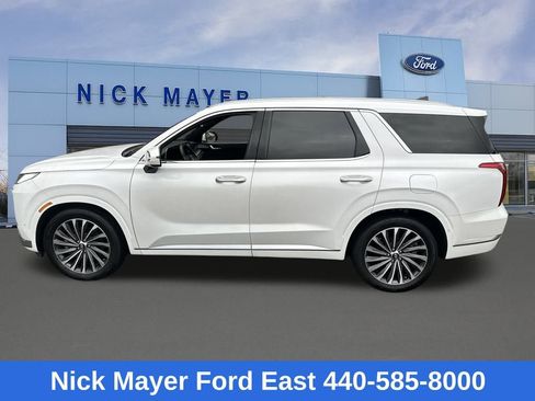 Used 2025 Hyundai Palisade Calligraphy image 4