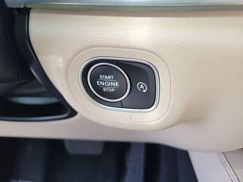 Used 2024 Mercedes-Benz GLE 450 4MATIC image 27