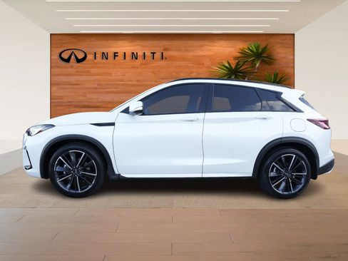 Certified 2025 INFINITI QX50 Sport image 4