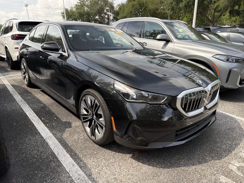 Used 2026 BMW 540i xDrive AWD/4WD image 1