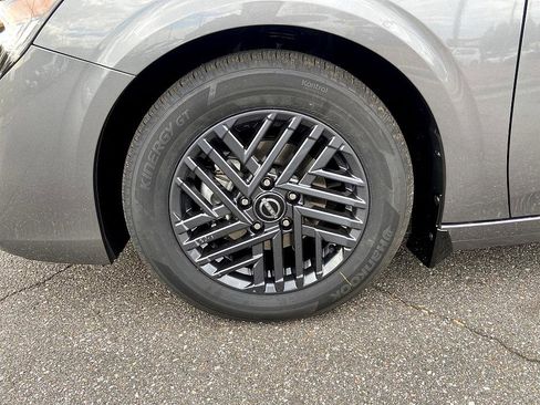 New 2026 Nissan Sentra SV image 8