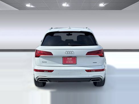Certified 2023 Audi Q5 2.0T Premium w/ Convenience Package AWD/4WD image 9