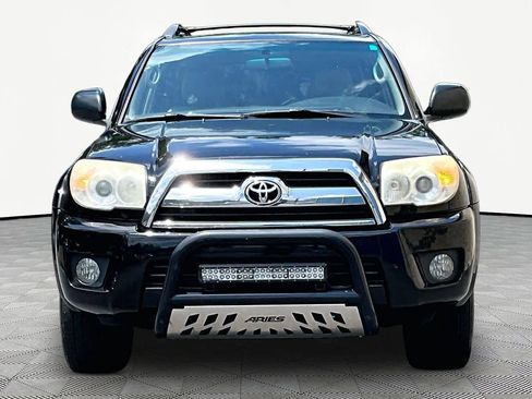 Used 2008 Toyota 4Runner SR5 RWD image 3