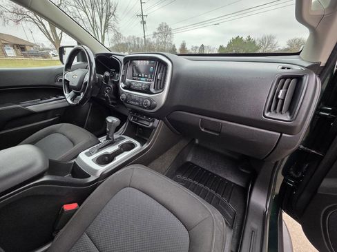 Used 2016 Chevrolet Colorado LT w/ Safety Package image 23