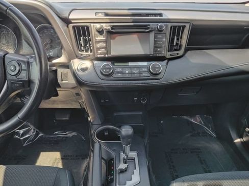 Used 2018 Toyota RAV4 XLE w/ Plus Extra Value Package AWD/4WD image 11