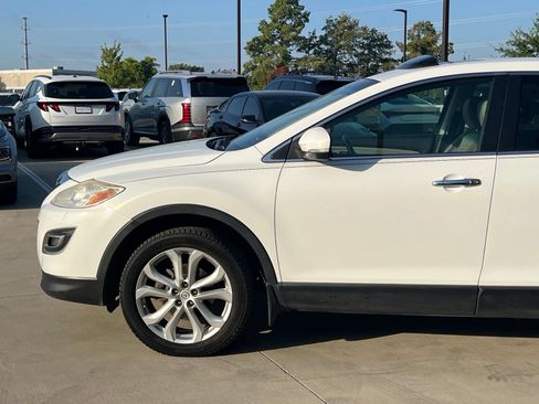Used 2012 MAZDA CX-9 Grand Touring w/ Moonroof & Bose Audio Pkg FWD image 7