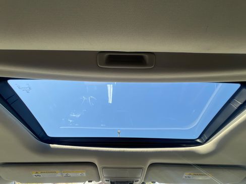 Used 2018 Acura MDX SH-AWD w/ Technology Package image 18