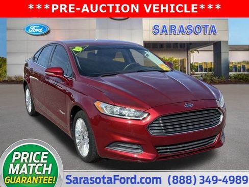 Used 2013 Ford Fusion SE image 1
