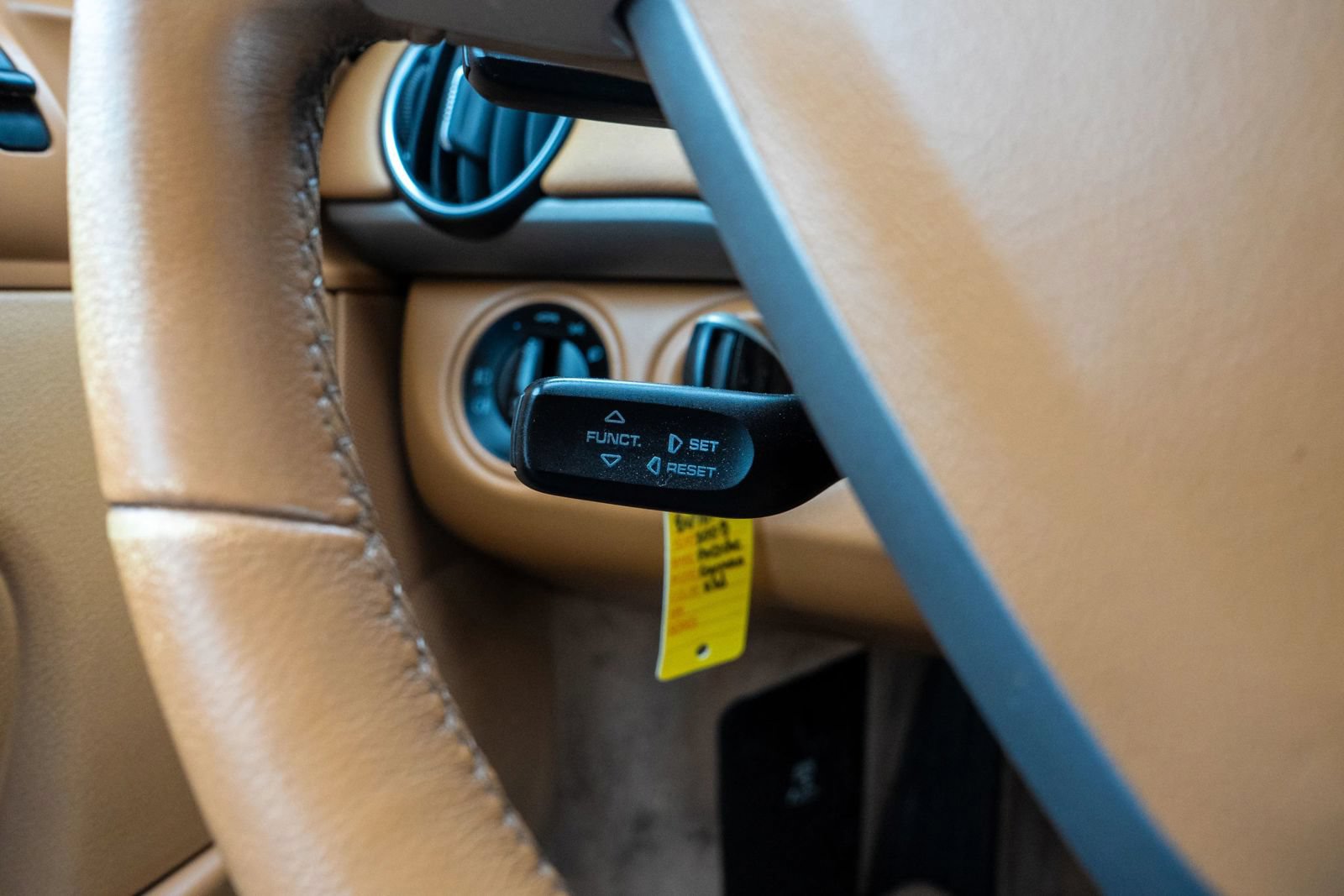 Used 2008 Porsche Cayman RWD image 27