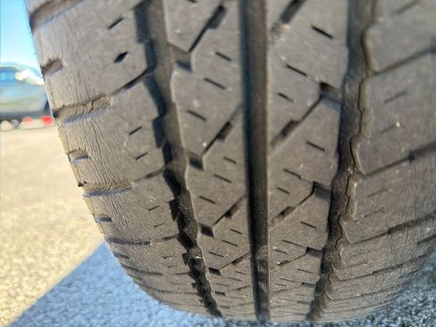 Used 2015 Nissan Versa Note SV image 12