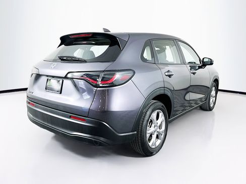 Used 2023 Honda HR-V LX image 9