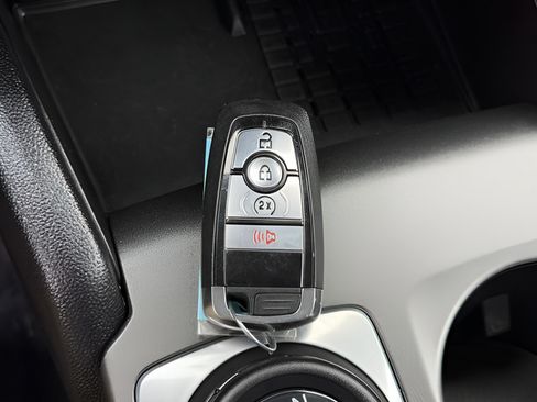 Used 2025 Ford Bronco Sport Outer Banks w/ Outer Banks Tech Package+ AWD/4WD image 13