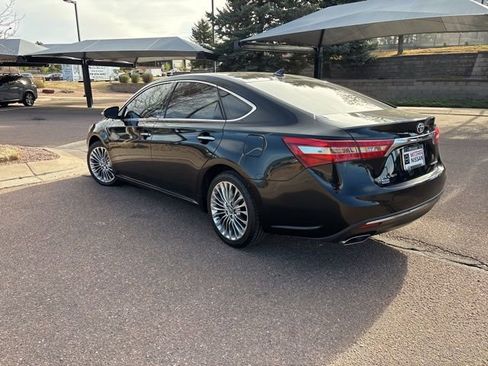 Used 2018 Toyota Avalon Limited w/ All Weather Liner Package image 7