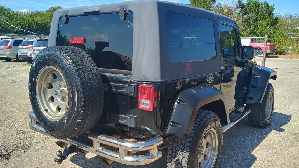 Used 2012 Jeep Wrangler Sport AWD/4WD image 3