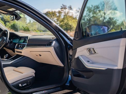 Used 2021 BMW M340i w/ Premium Package image 21