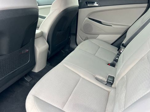 Used 2020 Hyundai Tucson SE image 4
