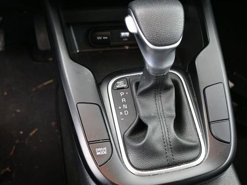 Used 2025 Kia Soul LX w/ LX Technology Package image 22