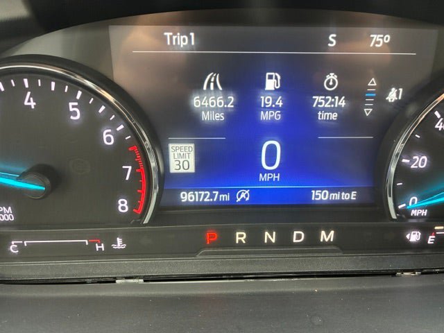Used 2020 Ford Explorer XLT w/ Equipment Group 202A AWD/4WD image 21