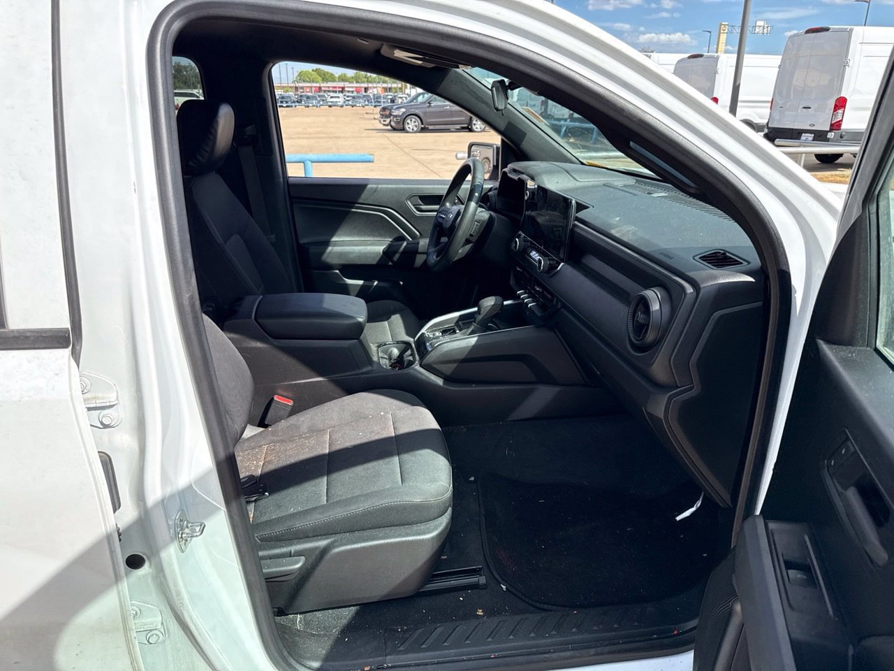 Used 2024 Chevrolet Colorado W/T w/ Safety Package RWD image 13