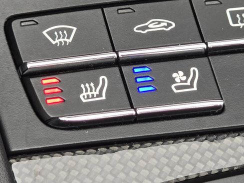 Used 2017 Porsche 911 Turbo image 20