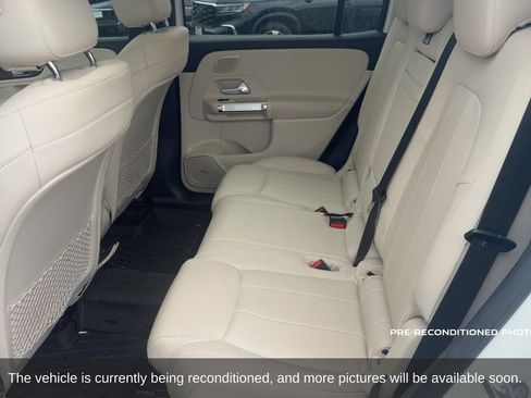 Used 2020 Mercedes-Benz GLB 250 4MATIC image 12