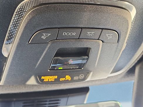 Used 2023 Toyota Corolla SE FWD image 13