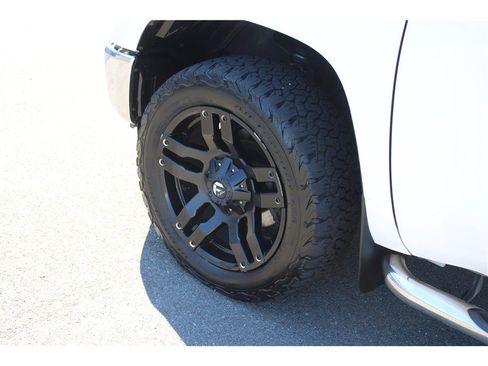 Used 2014 Toyota Tundra SR5 AWD/4WD image 21
