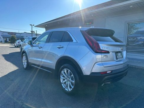 Used 2020 Cadillac XT4 Luxury w/ Cold Weather Package image 5