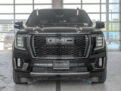 Used 2024 GMC Yukon XL Denali Ultimate AWD/4WD image 11