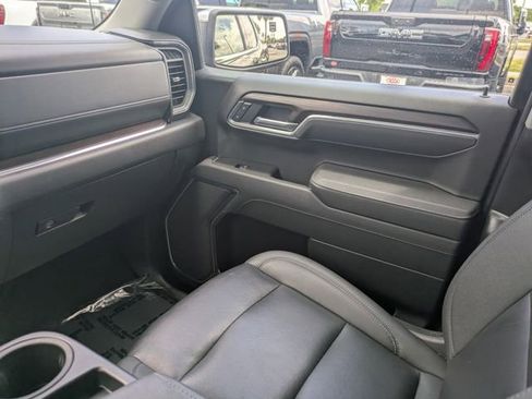 Used 2025 GMC Sierra 1500 SLT AWD/4WD image 20