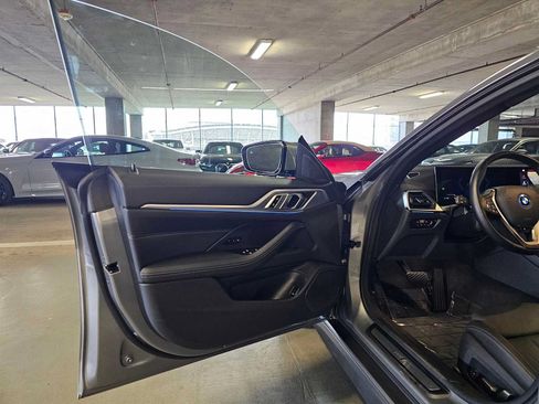 Used 2023 BMW i4 eDrive35 RWD image 22