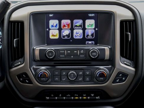 Used 2019 GMC Sierra 2500 Denali image 19