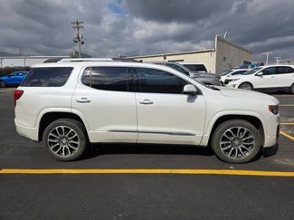 Used 2022 GMC Acadia Denali w/ Denali Ultimate Package video 2