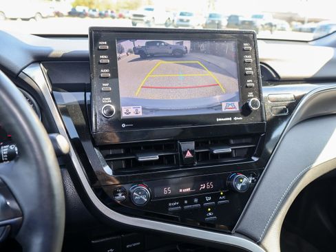 Used 2023 Toyota Camry XSE w/ Cold Weather Package image 19