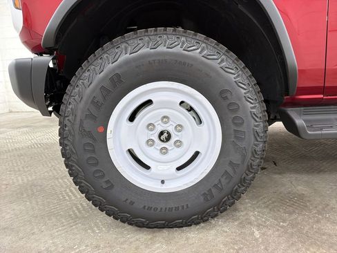New 2026 Ford Bronco Heritage Edition AWD/4WD image 11