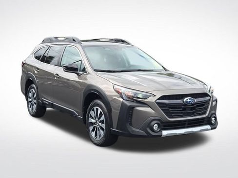 Used 2023 Subaru Outback Limited AWD/4WD image 1