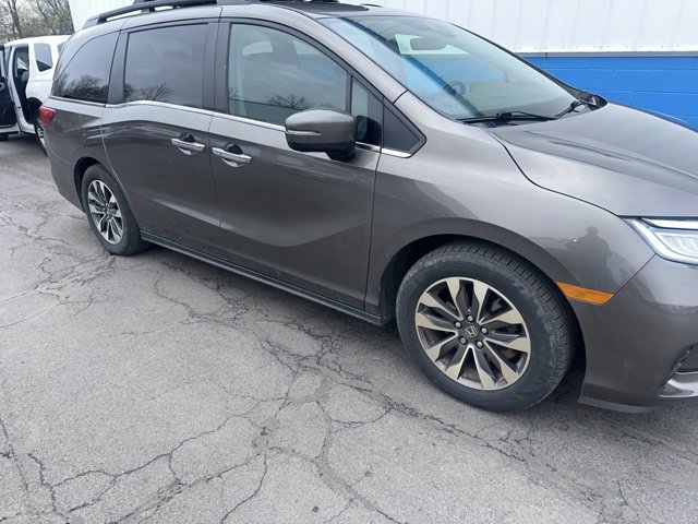 Used 2022 Honda Odyssey EX-L image 2