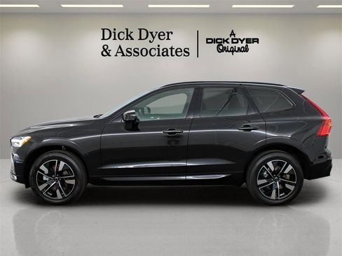 New 2026 Volvo XC60 B5 Core w/ Protection Package Premier image 6