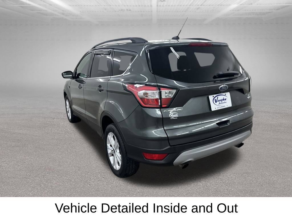 Used 2018 Ford Escape SE AWD/4WD image 9
