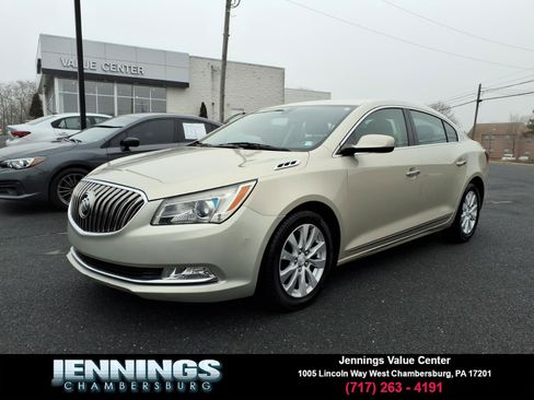 Used 2015 Buick LaCrosse image 1