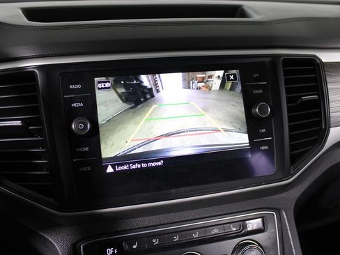 Used 2021 Volkswagen Atlas Cross Sport SE w/ Panoramic Sunroof Package AWD/4WD image 31