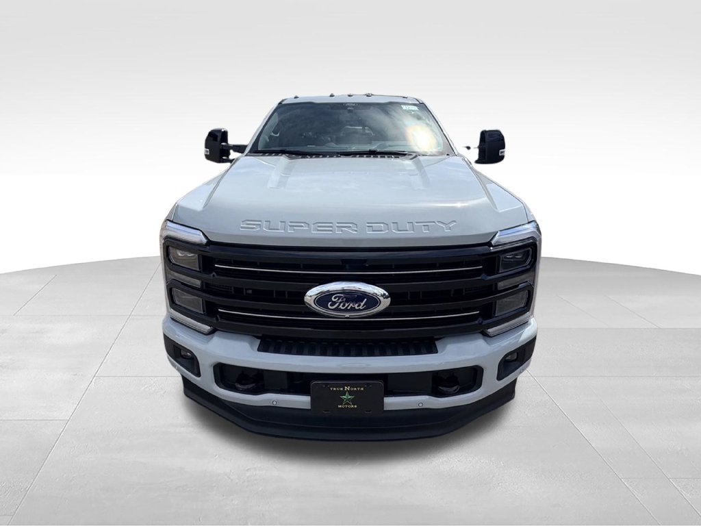 Used 2026 Ford F250 Platinum AWD/4WD image 4