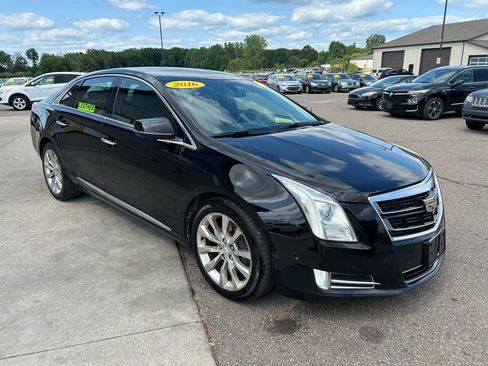 Used 2016 Cadillac XTS Luxury FWD image 3