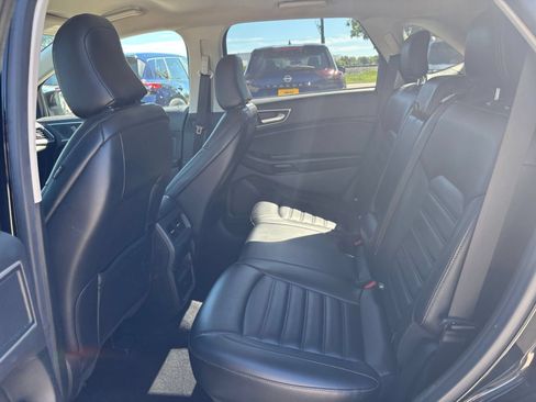 Used 2023 Ford Edge SEL AWD/4WD image 25
